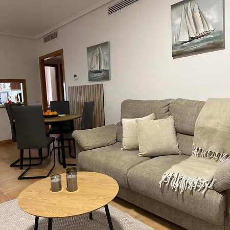 Apartment Schoene Mit Pool Und Terrasse.