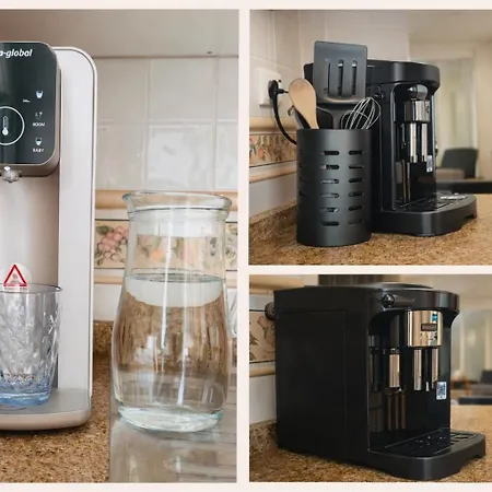 Schoene Mit Pool Und Terrasse. Apartamento